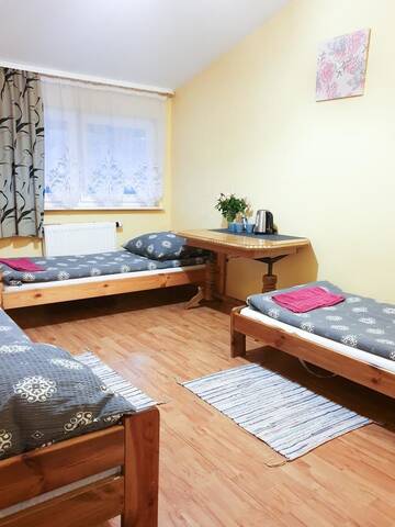 Фото номера Просторный двухместный номер с 2 отдельными кроватями Мини-отель Zajazd Leśny г. Тушин 3